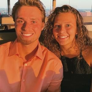 Meet your Posher, Casey